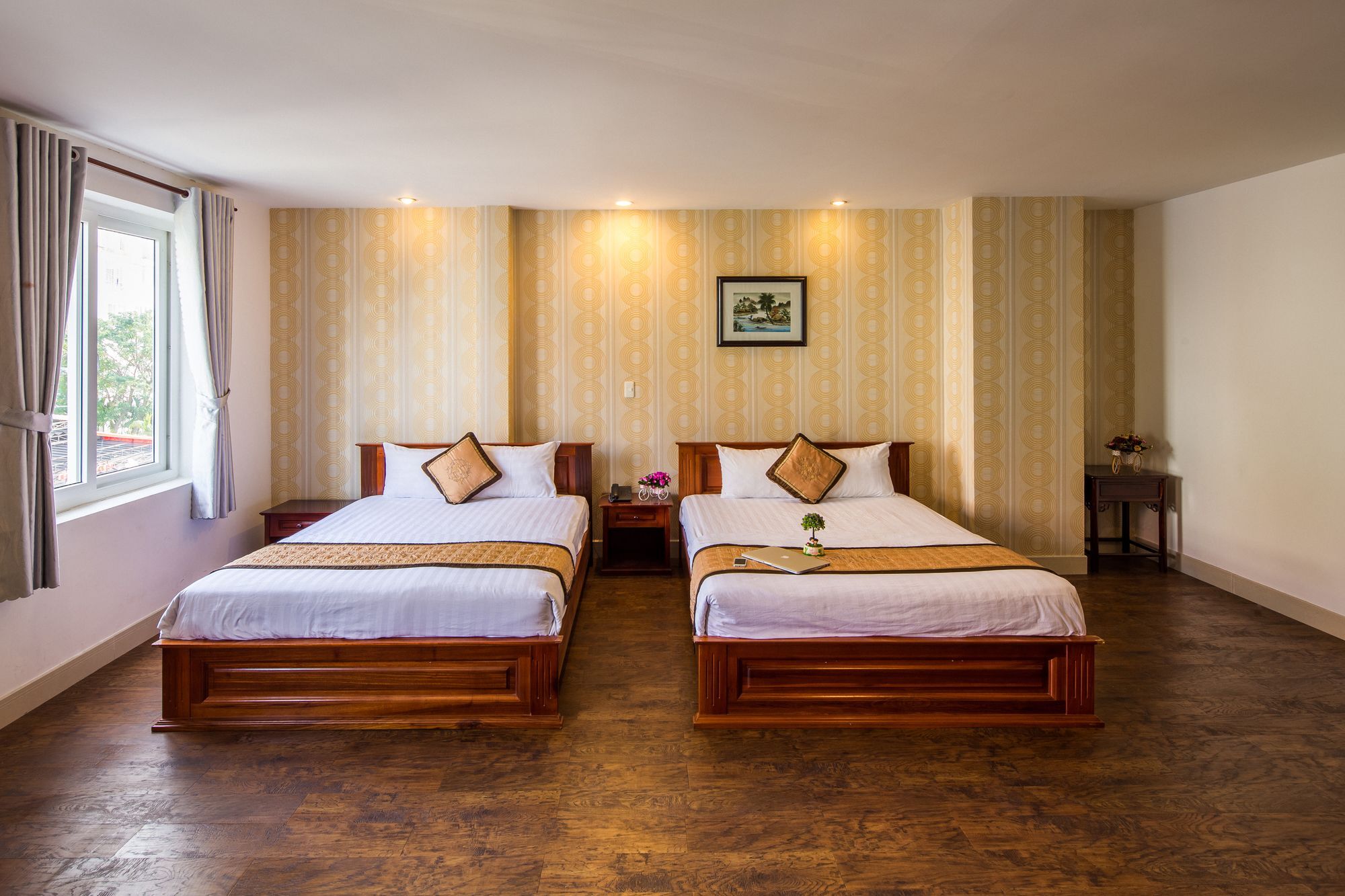 Secc Hotel 2 Хошимін Екстер'єр фото